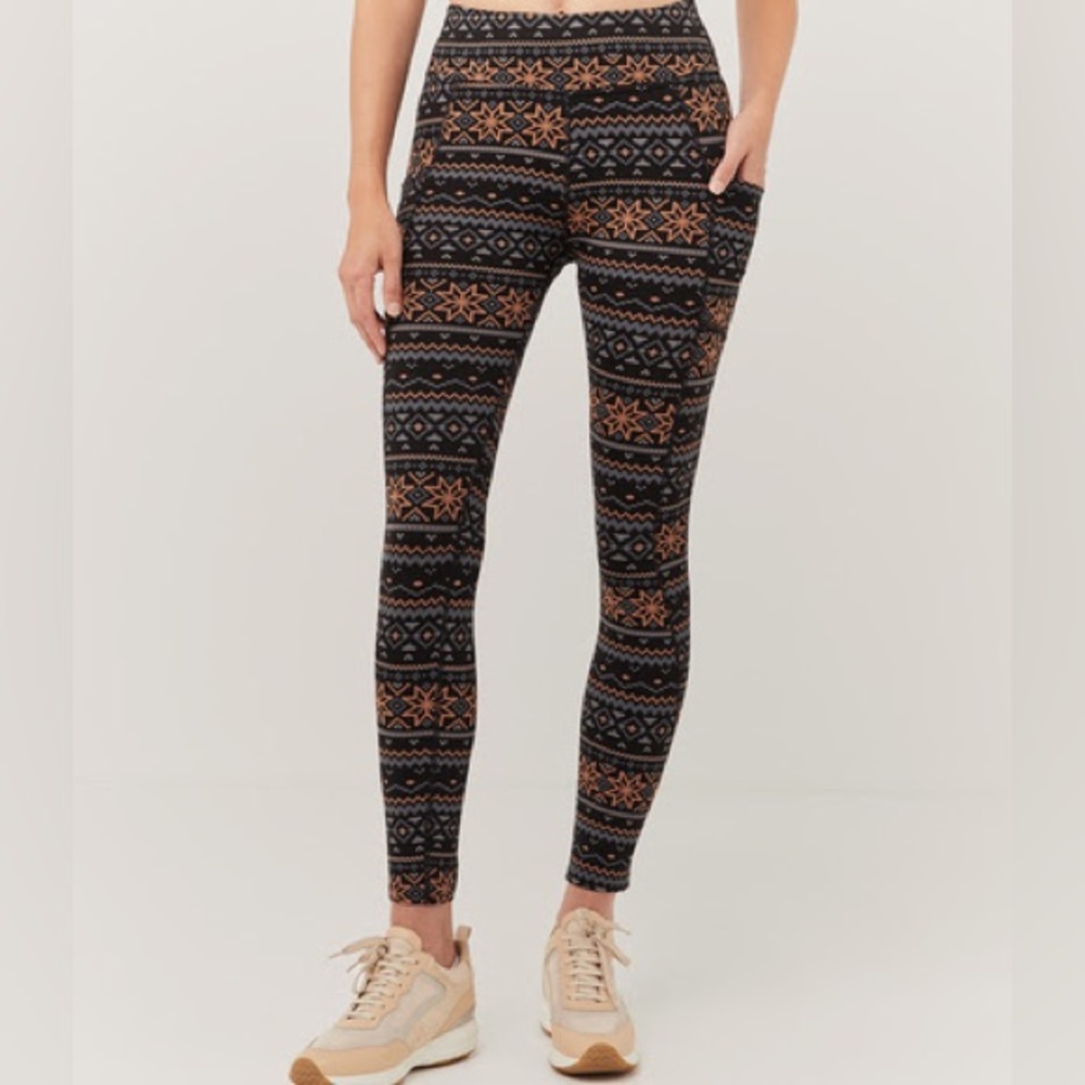 Pact Sustainable PureActive Pocket Legging - Nordic Nights Black - Size M